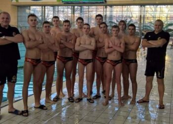 Juniorzy KSZO Ostrowiec w piłkę wodną na turnieju w Szczecinie / Robert Serwin / Facebook