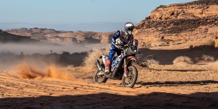 Maciej Giemza na trasie rajdu Dakar / ORLEN Team