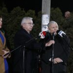 16.01.2020. Starachowice. Wizyta Jarosława Kaczyńskiego, prezesa PiS. 16.01.2020. Starachowice. Jarosław Kaczyński, prezes PiS, uczestniczył w mszy świętej w przededniu rocznicy śmierci swojej matki - Jadwigi Kaczyńskiej. Na zdjęciu (od lewej): Anna Krupka - poseł PiS, Krzysztof Lipiec - poseł PiS i Jarosław Kaczyński - prezes PiS / Jarosław Kubalski / Radio Kielce