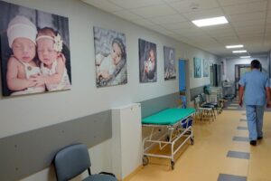 13.12.2019. Kielce. Oddziały ginekologiczno - położniczy i neonatologiczny w Szpitalu im. św. Aleksandra w Kielcach w nowym pawilonie / Iwona Murawska / Radio Kielce