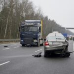 22.01.2020. Wiśniówka. Karambol na trasie S7 / Piotr Kwaśniewski / Radio Kielce