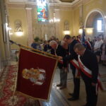 Relikwie błogosławionego ks. Jerzego Popiełuszki zostały uroczyście wprowadzone do kościoła pod wezwaniem Podwyższenia Krzyża Świętego w Łopusznie / Wiktor Dziarmaga / Radio Kielce