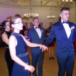 25.01.2020. Ostrowiec św. Studniówka II Liceum Ogólnokształcącego im. J. Chreptowicza / Emilia Sitarska / Radio Kielce