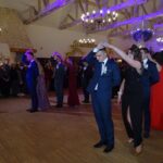 25.01.2020. Ostrowiec św. Studniówka II Liceum Ogólnokształcącego im. J. Chreptowicza / Emilia Sitarska / Radio Kielce