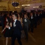 25.01.2020. Ostrowiec św. Studniówka II Liceum Ogólnokształcącego im. J. Chreptowicza / Emilia Sitarska / Radio Kielce