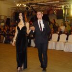 25.01.2020. Ostrowiec św. Studniówka II Liceum Ogólnokształcącego im. J. Chreptowicza / Emilia Sitarska / Radio Kielce