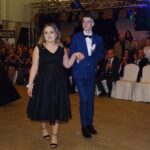 25.01.2020. Ostrowiec św. Studniówka II Liceum Ogólnokształcącego im. J. Chreptowicza / Emilia Sitarska / Radio Kielce