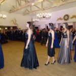 25.01.2020. Ostrowiec św. Studniówka II Liceum Ogólnokształcącego im. J. Chreptowicza / Emilia Sitarska / Radio Kielce