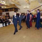 25.01.2020. Ostrowiec św. Studniówka II Liceum Ogólnokształcącego im. J. Chreptowicza / Emilia Sitarska / Radio Kielce