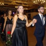 25.01.2020. Ostrowiec św. Studniówka II Liceum Ogólnokształcącego im. J. Chreptowicza / Emilia Sitarska / Radio Kielce