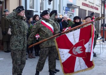 Bodzentyn. Zakończenie XXVI Marszu Szlakiem Powstańców Styczniowych Suchedniów-Bodzentyn / Anna Głąb / Radio Kielce