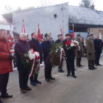 Zakończenie centralnych obchodów 156. rocznicy wybuchu Powstania Styczniowego. Na zdjęciu od lewej senator Jarosław Rusiecki, poseł Krzysztof Lipiec, poseł Marek Kwitek, marszałek województwa świętokrzyskiego Andrzej Bętkowski, wicestarosta starachowicki Dariusz Dąbrowski / Anna Głąb / Radio Kielce