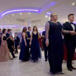 25.01.2020. Annopol. Studniówka LO w Zespole Szkół im. Marii Skłodowskiej-Curie w Ożarowie / Monika Miller / Radio Kielce