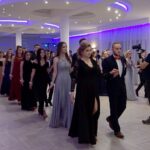 25.01.2020. Annopol. Studniówka LO w Zespole Szkół im. Marii Skłodowskiej-Curie w Ożarowie / Monika Miller / Radio Kielce