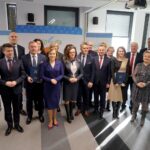 27.01.2020. Kielce. Podpisanie umów w ramach „Ogólnopolskiego programu gospodarki wodno-ściekowej poza granicami aglomeracji ujętych w Krajowym Programie Oczyszczania Ścieków Komunalnych” / Piotr Kwaśniewski / Radio Kielce