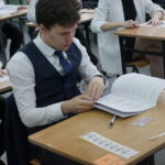 Matura pisemna z języka polskiego / Piotr Kwaśniewski / Radio Kielce