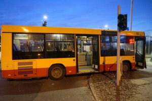 02.01.2020. Kielce. Wypadek autobusu MPK / Kamil Król / Radio Kielce