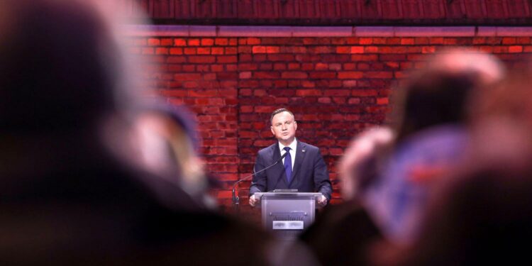 75. rocznica wyzwolenia niemieckiego obozu Auschwitz. Przemawia prezydent Andrzej Duda / Jakub Szymczuk / KPRP