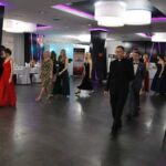 25.01.2020. Kostomłoty Pierwsze. Studniówka Katolickiego Liceum Ogólnokształcącego im. św. Stanisława Kostki w Kielcach / Stanislaw Blinstrub / Radio Kielce