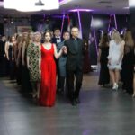 25.01.2020. Kostomłoty Pierwsze. Studniówka Katolickiego Liceum Ogólnokształcącego im. św. Stanisława Kostki w Kielcach / Stanislaw Blinstrub / Radio Kielce