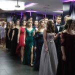 25.01.2020. Kostomłoty Pierwsze. Studniówka Katolickiego Liceum Ogólnokształcącego im. św. Stanisława Kostki w Kielcach / Stanislaw Blinstrub / Radio Kielce