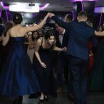 25.01.2020. Kostomłoty Pierwsze. Studniówka Katolickiego Liceum Ogólnokształcącego im. św. Stanisława Kostki w Kielcach / Stanislaw Blinstrub / Radio Kielce