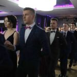 25.01.2020. Kostomłoty Pierwsze. Studniówka Katolickiego Liceum Ogólnokształcącego im. św. Stanisława Kostki w Kielcach / Stanislaw Blinstrub / Radio Kielce