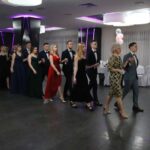 25.01.2020. Kostomłoty Pierwsze. Studniówka Katolickiego Liceum Ogólnokształcącego im. św. Stanisława Kostki w Kielcach / Stanislaw Blinstrub / Radio Kielce