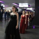 25.01.2020. Kostomłoty Pierwsze. Studniówka Katolickiego Liceum Ogólnokształcącego im. św. Stanisława Kostki w Kielcach / Stanislaw Blinstrub / Radio Kielce