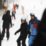 26.01.2020. Kielce. Ferie zimowe na stoku narciarskim na Stadionie / Jarosław Kubalski / Radio Kielce