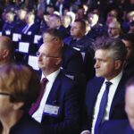 03.09.2019. Kielce. Inauguracja 27. Międzynarodowego Przemysłu Obronnego. Na zdjęciu: Piotr Wawrzyk - wiceminister spraw zagranicznych i Krzysztof Słoń - senator / Jarosław Kubalski / Radio Kielce