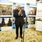 Konferencja pt.: „Krzemionki - droga do UNESCO". Na zdjęciu poseł PiS Krzysztof Lipiec / Jarosław Kubalski / Radio Kielce
