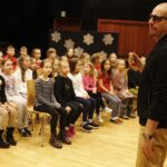 07.01.2020 Kielce. Próba przed oratorium „Do Betlejem”. Na zdjęciu: Mikołaj Blajda - twórca widowiska  / Jarosław Kubalski / Radio Kielce