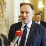 Konferencja pt.: „Krzemionki - droga do UNESCO". Na zdjęciu poseł PiS Marek Kwitek / Jarosław Kubalski / Radio Kielce