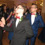 25.01.2020. Skarżysko. Studniówka II LO w Skarżysku i Zespołu Szkół Transportowo-Mechatronicznych / Anna Głąb / Radio Kielce