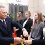 31.01.2020. Busko-Zdrój. Uczniowie z powiatu buskiego otrzymali stypendium Prezesa Rady Ministrów / Marta Gajda / Radio Kielce