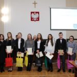 31.01.2020. Busko-Zdrój. Uczniowie z powiatu buskiego otrzymali stypendium Prezesa Rady Ministrów / Marta Gajda / Radio Kielce