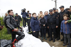 Zawichost. Wizyta wicepremier Beaty Szydło i ministra Mariusza Błaszczaka / Jarosław Kubalski / Radio Kielce