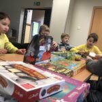 28.01.2020. Chwałki. Zawody w grach planszowych / Grażyna Szlęzak-Wójcik / Radio Kielce