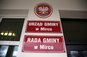 21.02.2016 Mirzec. Urząd gminy. / Jarosław Kubalski / Radio Kielce