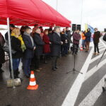 14.01.2019 Chmielnik. Otwarcie północnej obwodnicy miasta. Przemawia senator Krzysztof Słoń / Jarosław Kubalski / Radio Kielce