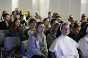 26.01.2019 Kielce połączyły się duchowo z Panamą, gdzie odbywają się Światowe Dni Młodzieży. Msza w hali Targów Kielce / Jarosław Kubalski / Radio Kielce