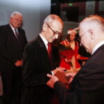 12.05.2019 Kielce. WDK. 10 lecie istnienia audycji Polskiego Radia Kielce "Moc Historii". Magdalena Sitek oraz 12.05.2019 Kielce. WDK. 10 lecie istnienia audycji Polskiego Radia Kielce "Moc Historii". Twórcy audycji Tomasz Tamborski, Cezary Jastrzębski i Bohdan Gumowski odebrali z rąk posła Krzysztofa Lipca i marszałka Andrzeja Bętkowskiego medale Gloria Artis / Jarosław Kubalski / Radio Kielce