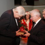 12.05.2019 Kielce. WDK. 10 lecie istnienia audycji Polskiego Radia Kielce "Moc Historii". Magdalena Sitek oraz 12.05.2019 Kielce. WDK. 10 lecie istnienia audycji Polskiego Radia Kielce "Moc Historii". Twórcy audycji Tomasz Tamborski, Cezary Jastrzębski i Bohdan Gumowski odebrali z rąk posła Krzysztofa Lipca i marszałka Andrzeja Bętkowskiego medale Gloria Artis / Jarosław Kubalski / Radio Kielce