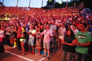 11.08.2019 Kielce. Festiwal Muzyki Tanecznej w amfiteatrze na Kadzielni / Jarosław Kubalski / Radio Kielce