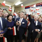 13.10.2019 Kielce. Wybory parlamentarne. Sztab wyborczy Prawa i Sprawiedliwości. Ogłoszenie wstępnych wyników wyborów / Jarosław Kubalski / Radio Kielce