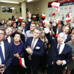 13.10.2019 Kielce. Wybory parlamentarne. Sztab wyborczy Prawa i Sprawiedliwości. Ogłoszenie wstępnych wyników wyborów / Jarosław Kubalski / Radio Kielce