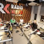 13.12.2019 Radio Kielce. Finał akcji "Choinka pod choinkę". Magdalena Sitek, prof. Marianna Janion, Paweł Solarz i klub Siemacha / Jarosław Kubalski / Radio Kielce