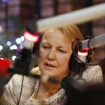 13.12.2019 Radio Kielce. Finał akcji "Choinka pod choinkę". Prof. Marianna Janion / Jarosław Kubalski / Radio Kielce