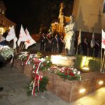 13.12.2019 Kielce. Uroczystości w 38. rocznicę wprowadzenia stanu wojennego. Złożenie kwiatów pod pomnikiem księdza Jerzego Popiełuszki / Jarosław Kubalski / Radio Kielce